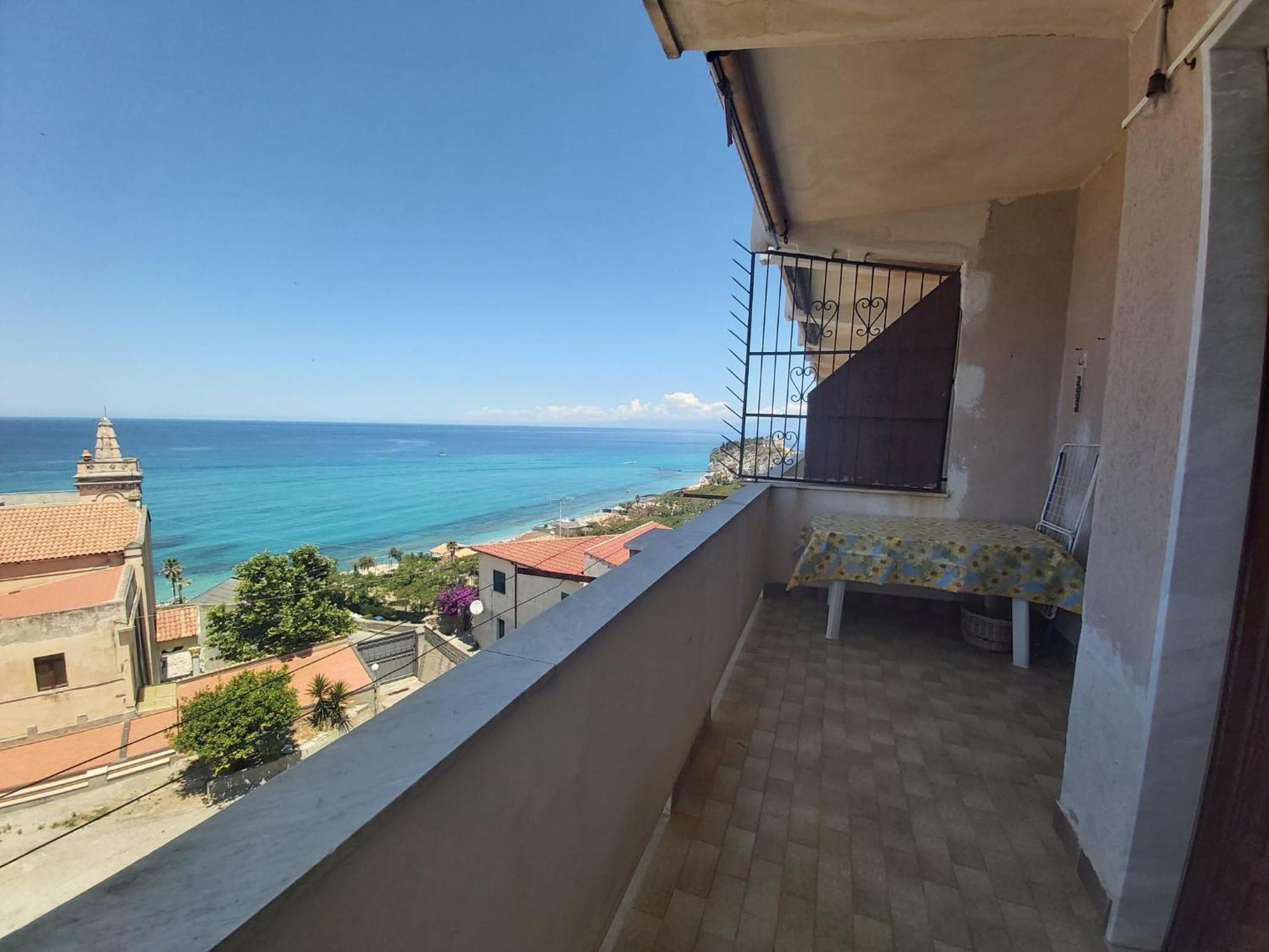 Tithouse Tropea Lägenhet Exteriör bild