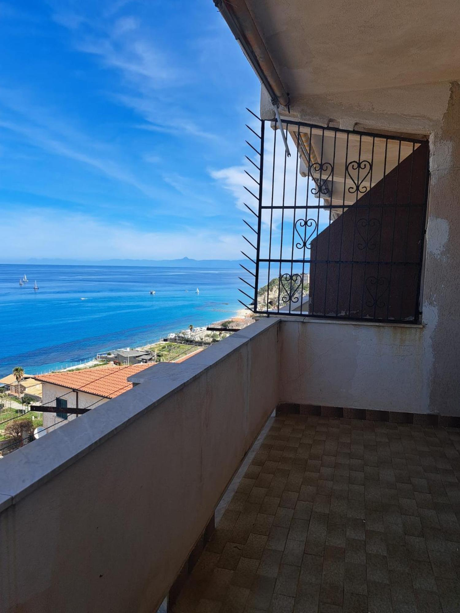 Tithouse Tropea Lägenhet Exteriör bild