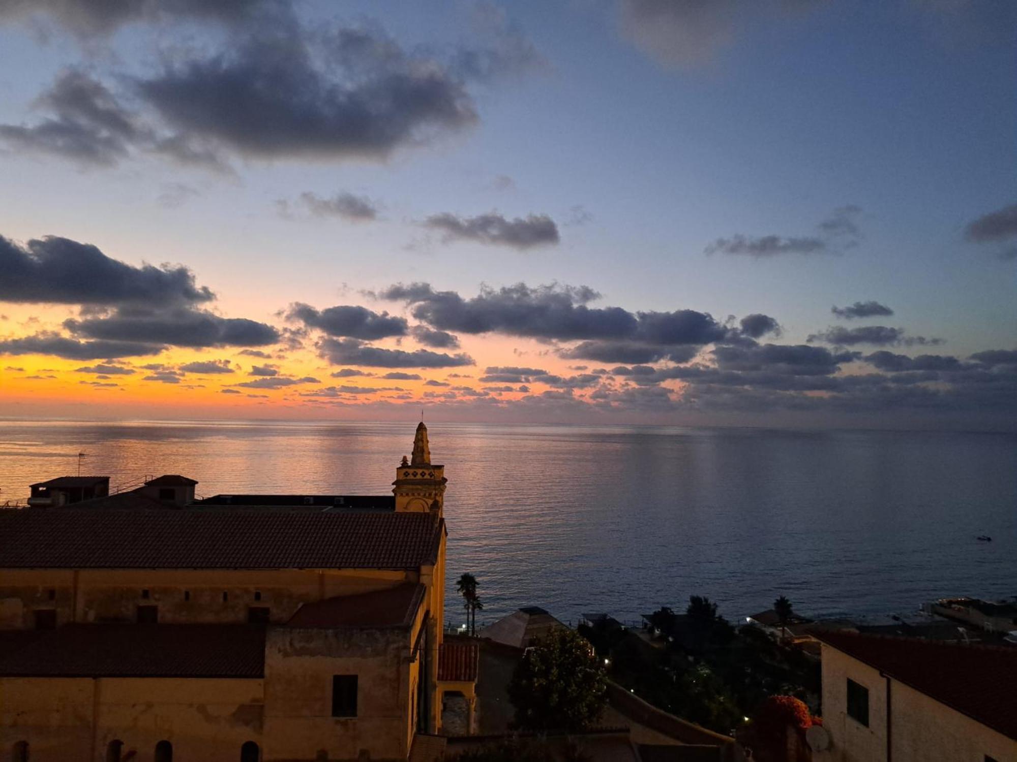 Tithouse Tropea Lägenhet Exteriör bild
